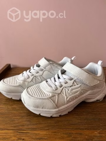 Zapatillas blancas escolar - Imagen 2