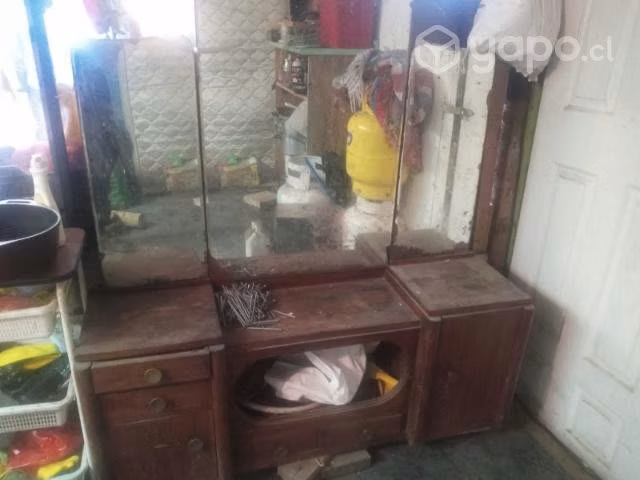 Mueble antiguo