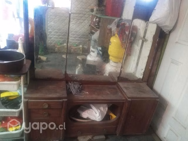 Mueble antiguo