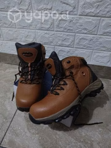 Zapatos de seguridad marca OBELIX NUEVO TALLA 43