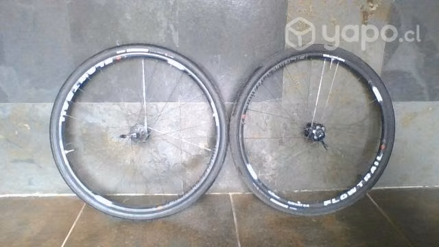 Ruedas 27.5 flowtrail con neumaticos