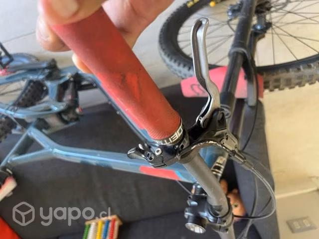 Bicicleta Gt sensor 2020