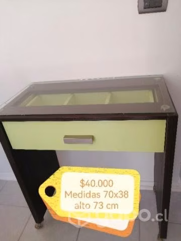 Mesa Manicure impecable