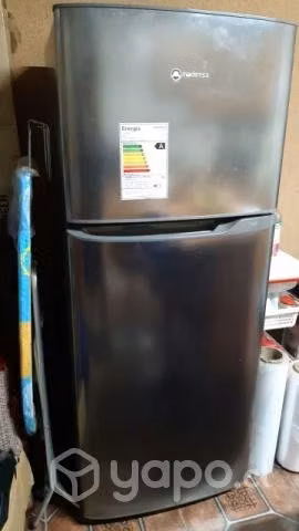 Refrigeradores Mademsa