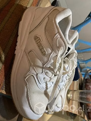 Zapatillas elles se