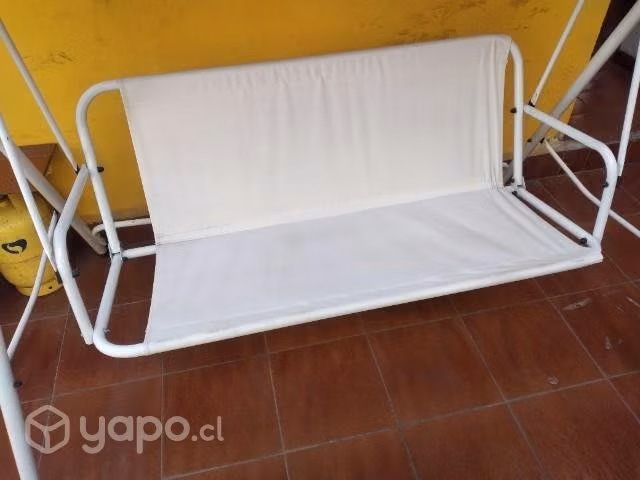 Silla columpio excelente estado , sin forro - Imagen 3