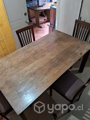 Comedor de cuatro sillas de excelente calidad en b