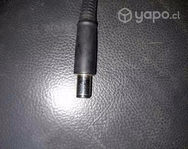 Cargador HP Original 65W - Imagen 2