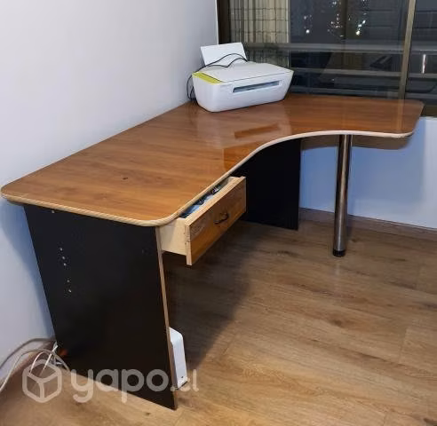 Escritorio madera - Imagen 4