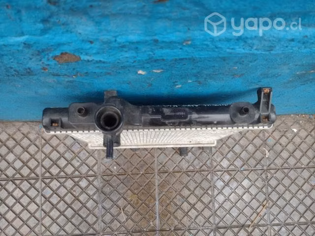 Radiador de agua Suzuki alto k10 2011-13 - Imagen 3