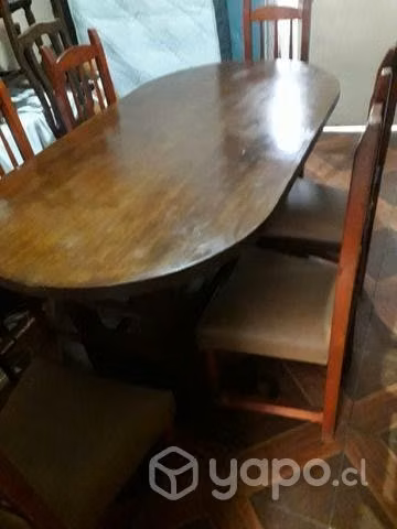 Comedor de madera con seis sillas impecables retir