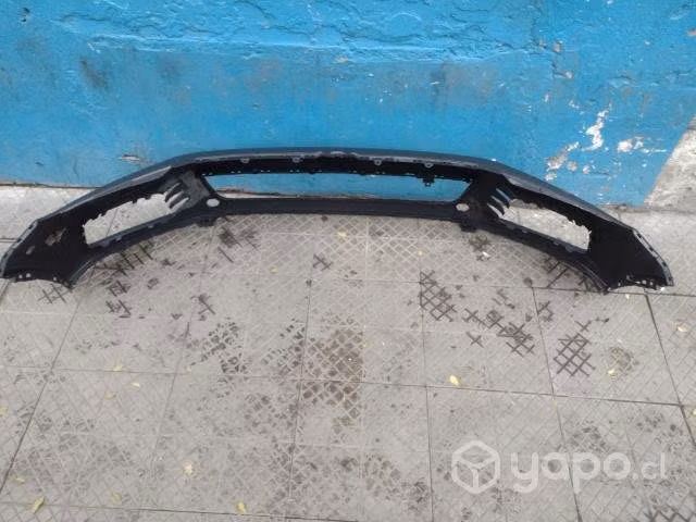Parachoque del Volkswagen Touareg 2011-2014