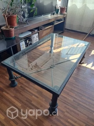 Muebles hierro y vidrio