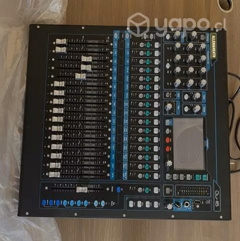 Allen Heath Mixer QU-16