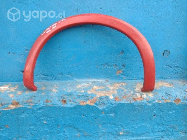 Moldura trasera der Chevrolet Montana 2004-2009