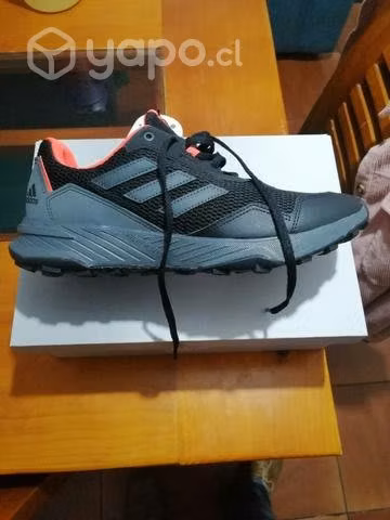 Zapatillas trail Running tracefinder adidas