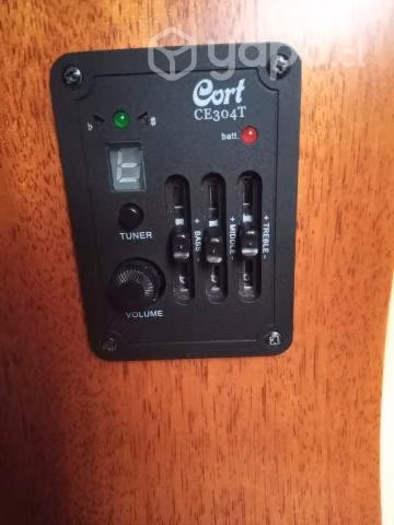 Guitarra Cort Electroacústica cuerdas de acero