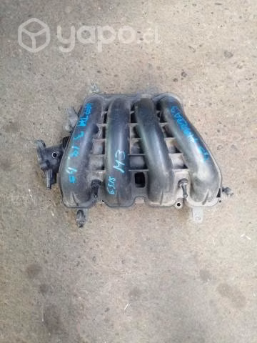 Multiple de admision mazda 3 2018 original