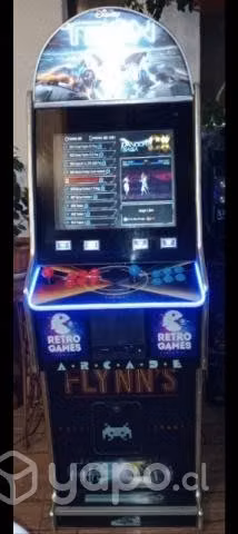 Espectacular maquina de juegos arcade retro. 2800