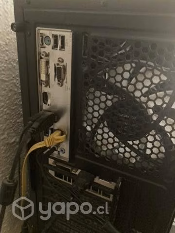 Pc gamer, teclado monitor y mouse