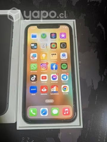 IPhone 11 64GB NEGRO