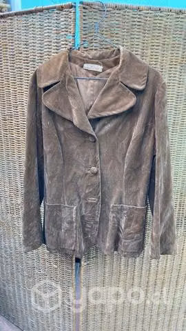 Chaqueta de gamuza ochentera