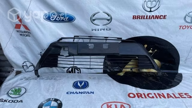 Rejilla parachoque Toyota Yaris 14-17