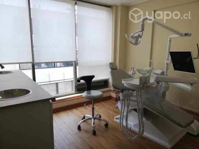 Box dental