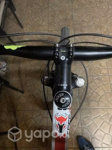 Bicicleta MTB