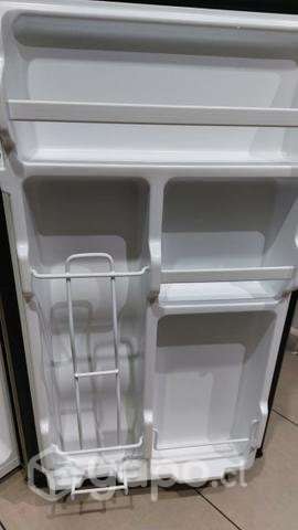 Frigobar Libero 83 lts - Imagen 3