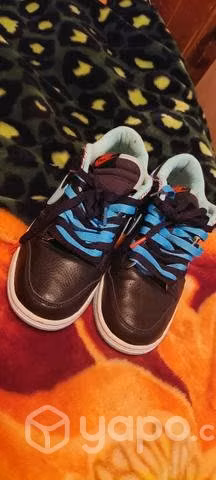 Zapatillas talla 40 - Imagen 2