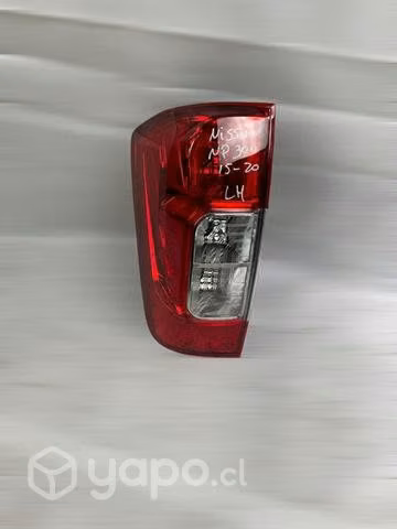 Foco trasero Lh Nissan Np