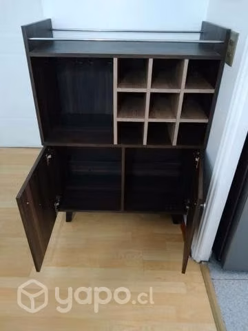 Mueble con muy poco uso, excelentes condiciones