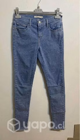 Jeans Levis