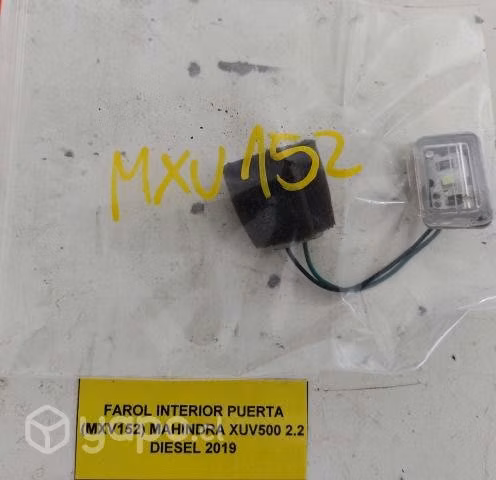 Farol Interior Puerta (MXV152) Mahindra XUV500 2.2