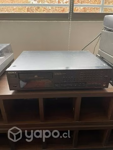 Sony compact Disk Player Vintage CDP-911
