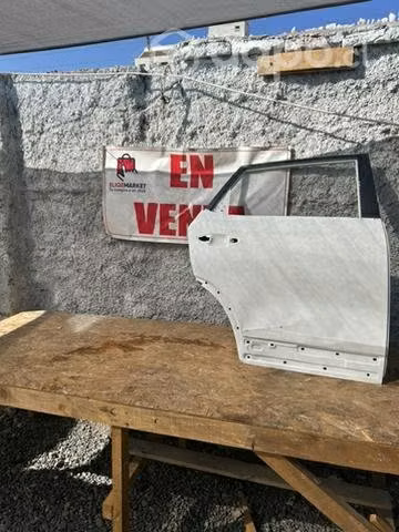 Puerta derecha trasera Kia Seltos