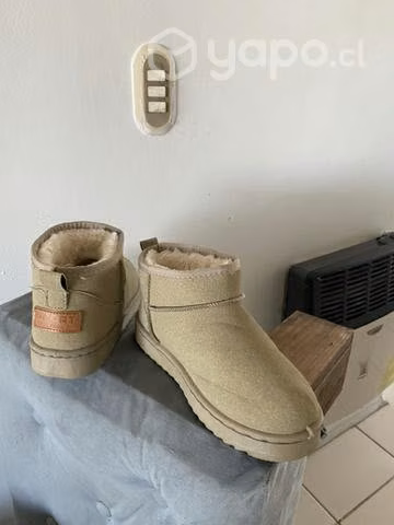 Botines de invierno de polar por dentro. NUEVOS