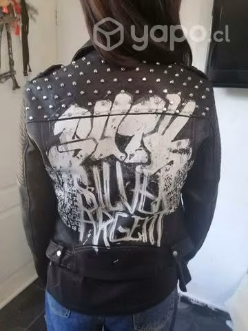 Chaqueta estilo roquera