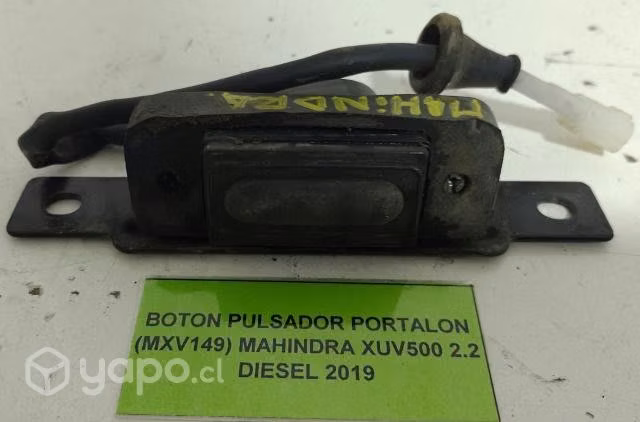 Boton Pulsador Portalon (MXV149) Mahindra XUV500