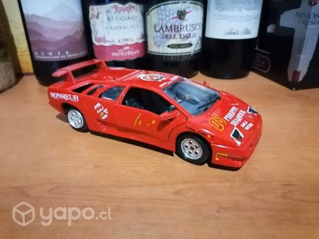 Colección deportivo rojo 1990 1/24
