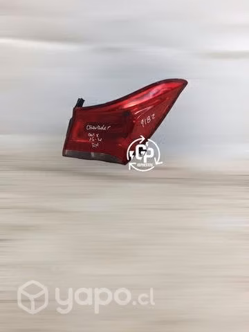 Foco trasero RH Chevrolet Ónix 2016 2021