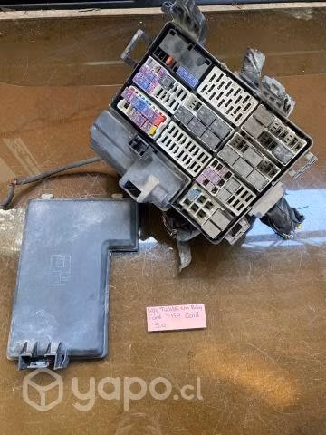 Caja fusible c/relay HL3T-12A581APD Ford F150 2018