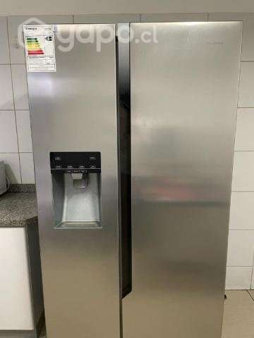 Refrigerador 2 puertas hisense - Imagen 2