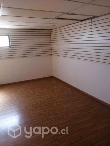 Se arrienda local comercial