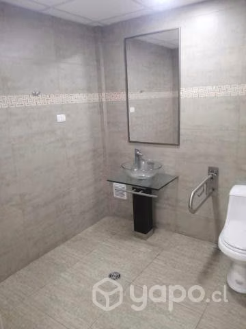 Se arrienda local comercial