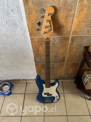 Bajo Steeler
