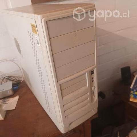 Excelente COMPUTADOR AMD