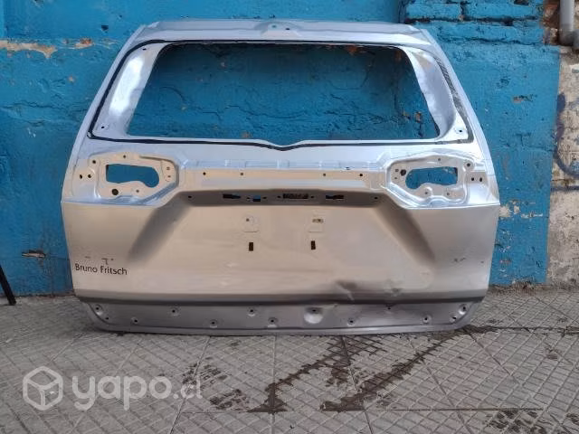 Portalón Toyota RAV