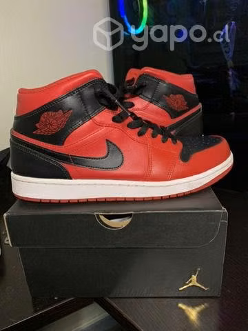 Jordan 1 mid